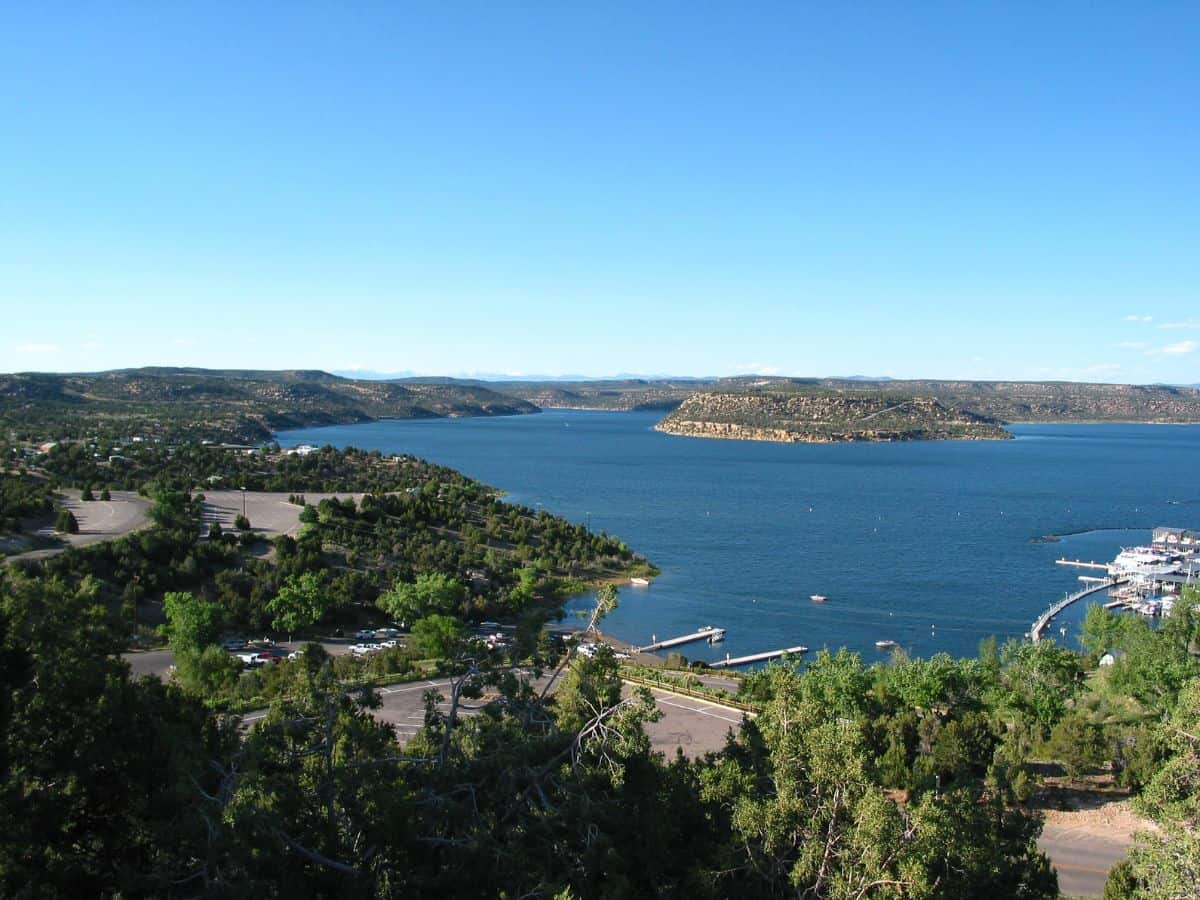 A beautiful park nestled in the Navajo Lake Basin, Navajo Lake State Park offers stunning views and diverse wildlife. Camping and picnicking opportunities are available at this New Mexico State Parks system destination.